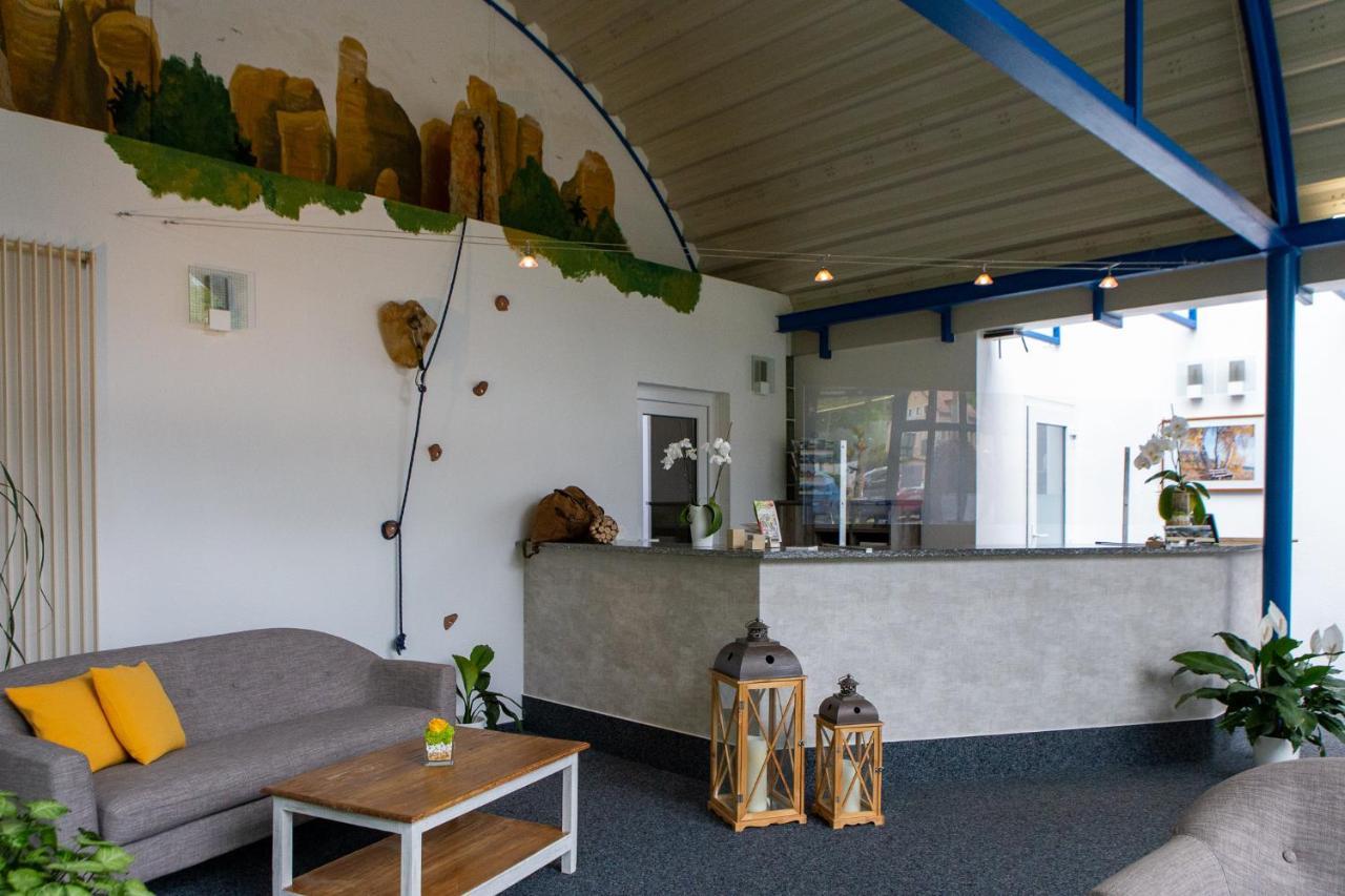 Hotel Garni Grundmuehle 바트샨다우 외부 사진