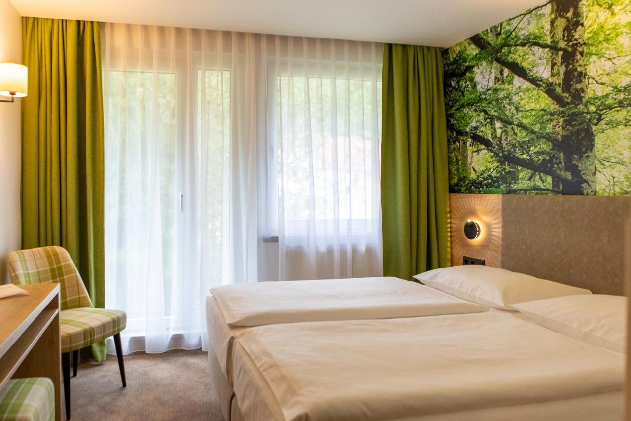 Hotel Garni Grundmuehle 바트샨다우 외부 사진