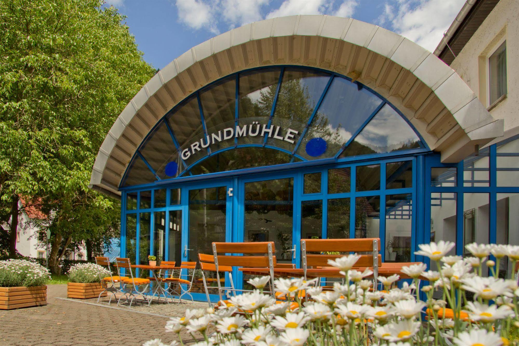 Hotel Garni Grundmuehle 바트샨다우 외부 사진