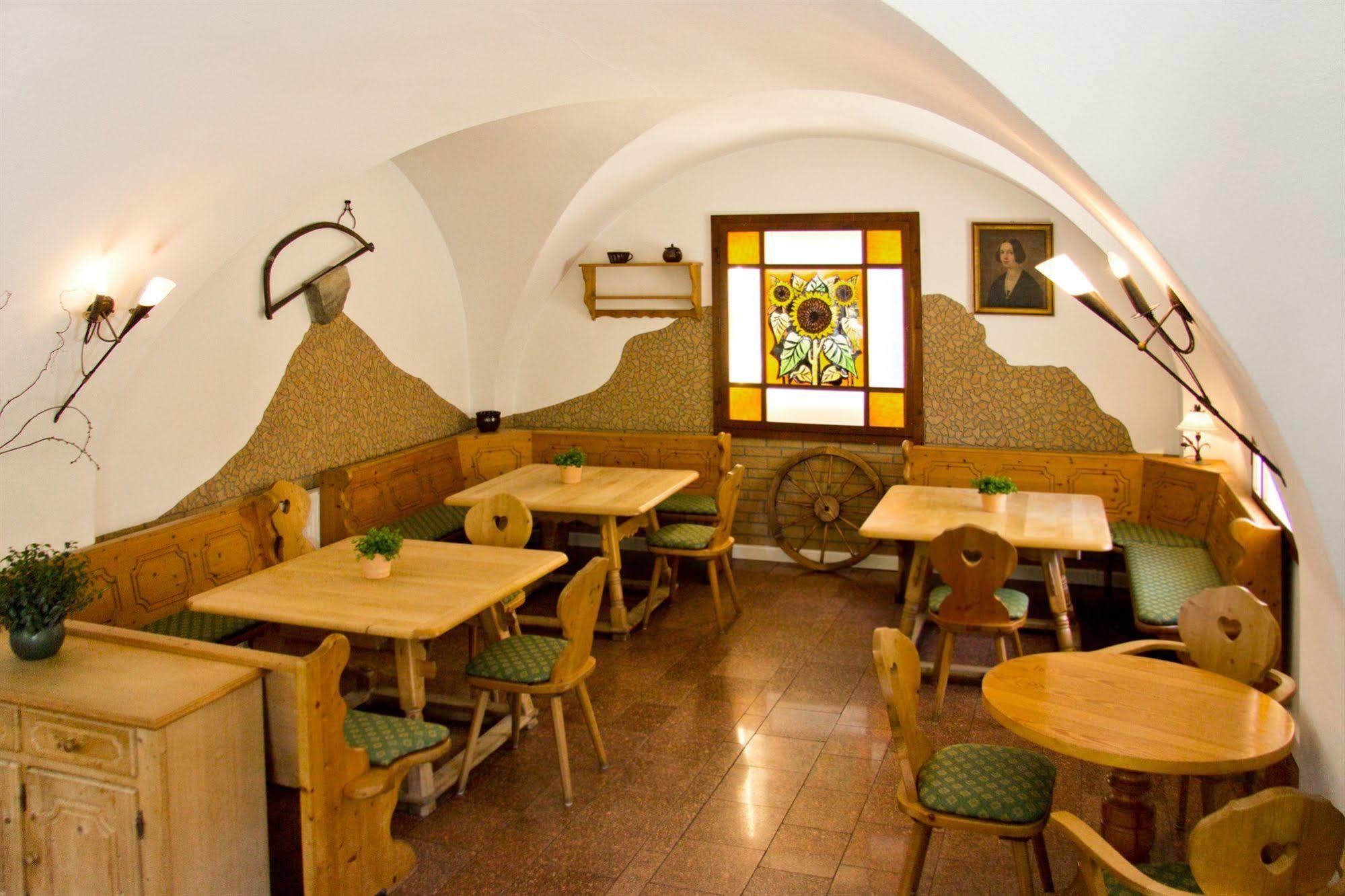 Hotel Garni Grundmuehle 바트샨다우 외부 사진